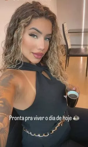 Muito Linda / muito.linda_ / naticasassola nude photo #0299