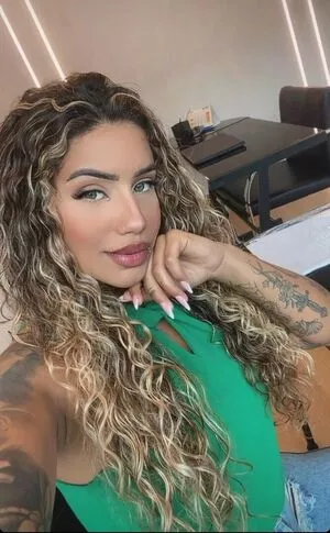 Muito Linda / muito.linda_ / naticasassola nude photo #0327