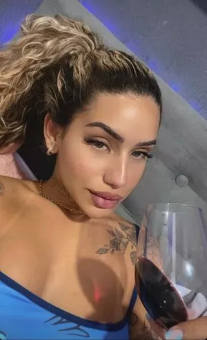 Muito Linda / muito.linda_ / naticasassola nude photo #0377