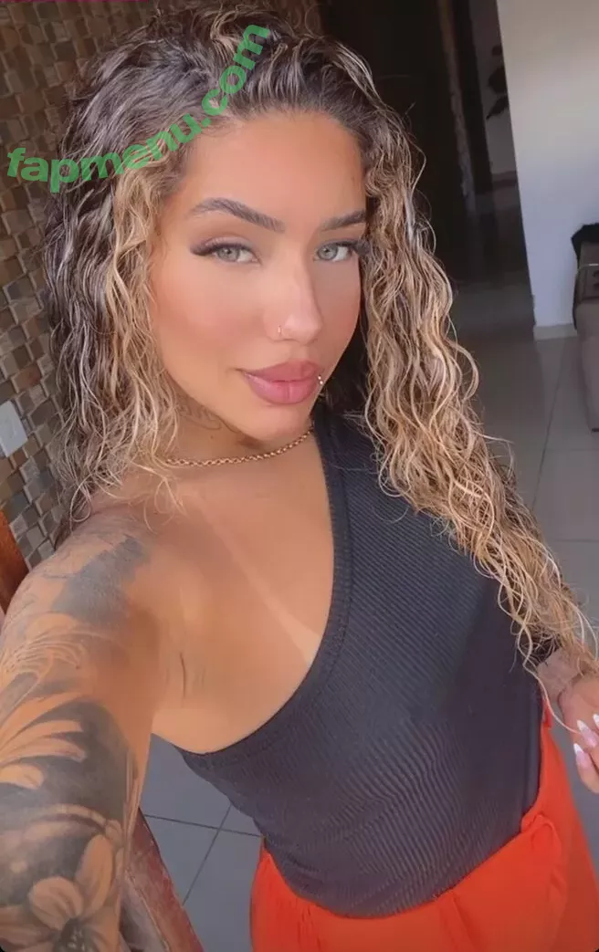 Muito Linda nude photo #0363 (muito.linda_ / naticasassola)