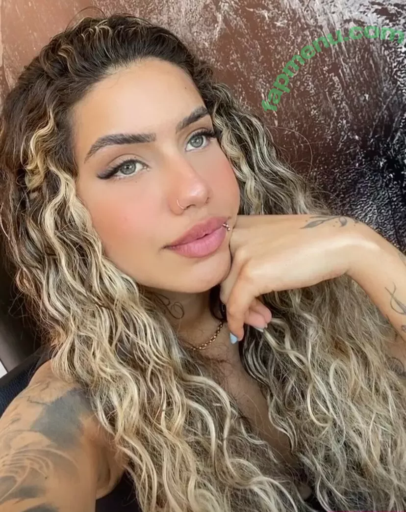 Muito Linda nude photo #0376 (muito.linda_ / naticasassola)