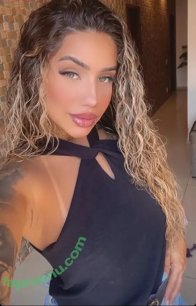 Muito Linda nude photo #0402 (muito.linda_ / naticasassola)