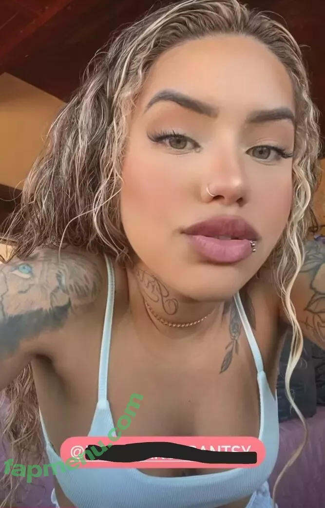 Muito Linda nude photo #0481 (muito.linda_ / naticasassola)