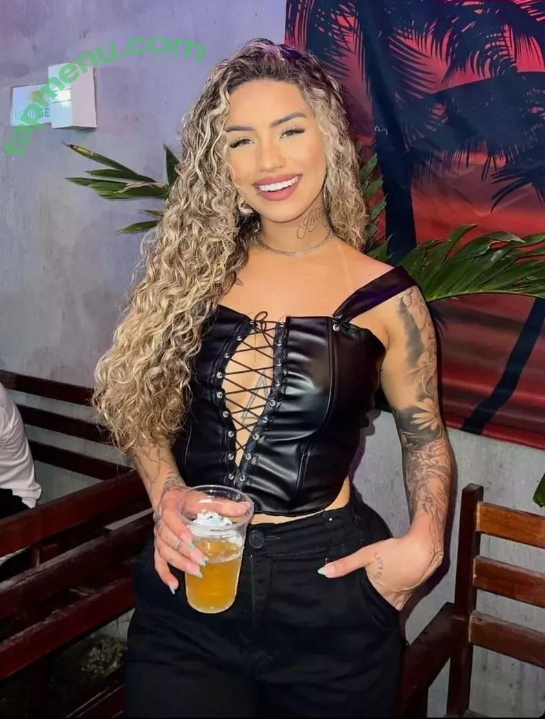 Muito Linda nude photo #0542 (muito.linda_ / naticasassola)