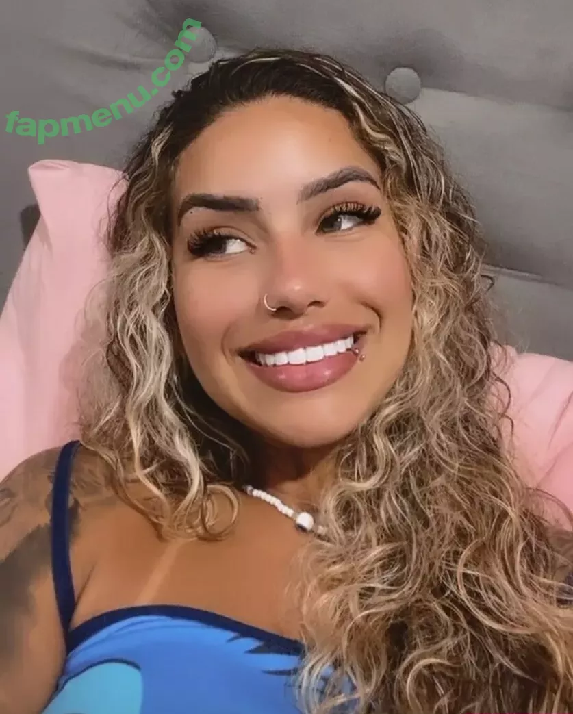 Muito Linda nude photo #0560 (muito.linda_ / naticasassola)