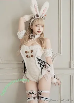 mukha / mukhaspa nude photo #0011