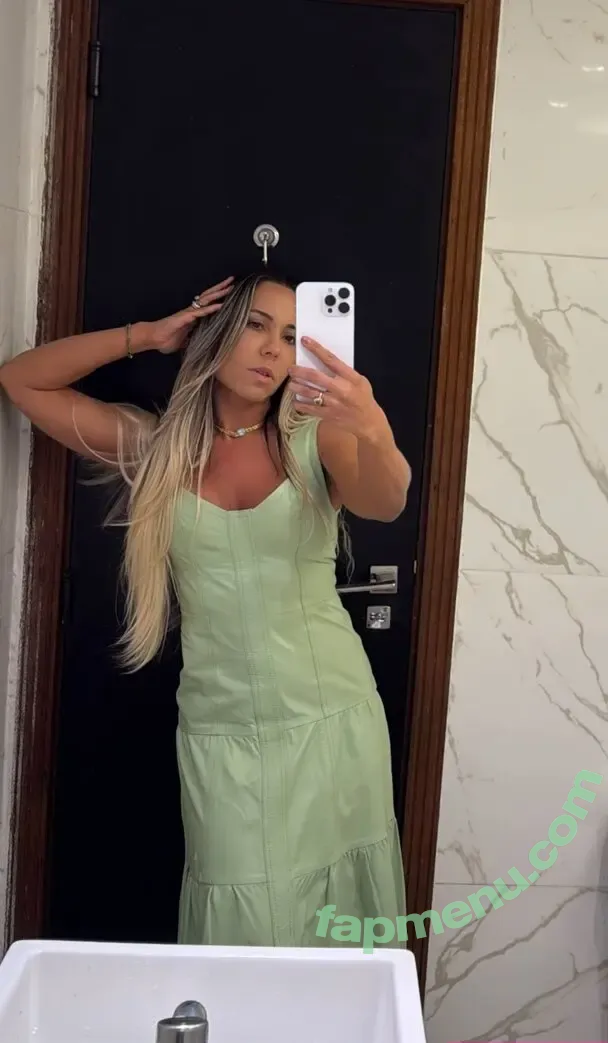 Mulher Melão nude photo #2891 (Renata Frisson / melaooficial / mulhermelao)