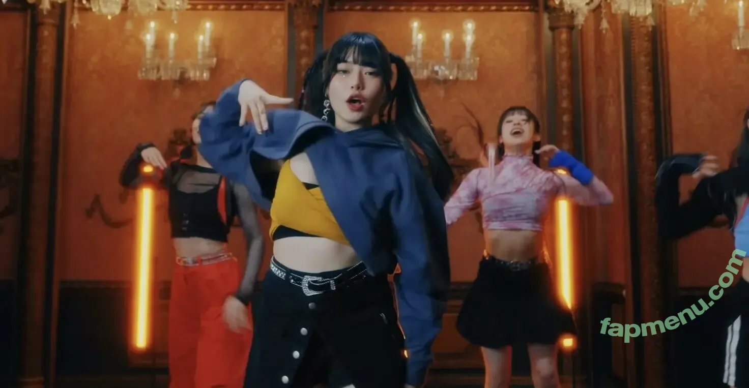 mumeixxx nude photo #0033 (mumeix820)