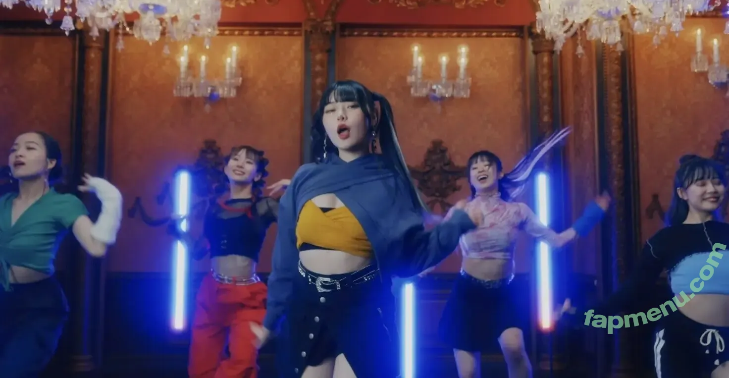 mumeixxx nude photo #0036 (mumeix820)