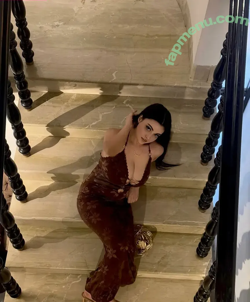 mumtahinaaa_ nude photo #0010 (mumtahinaaa_)