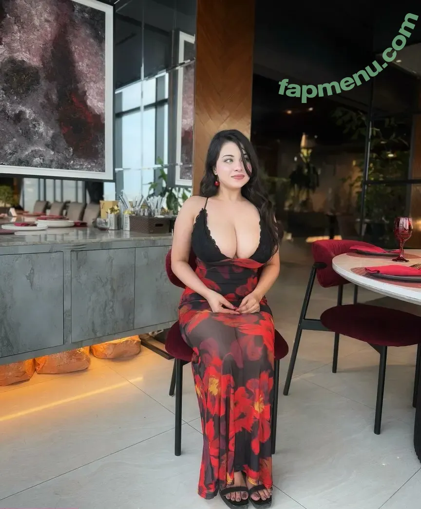 mumtahinaaa_ nude photo #0048 (mumtahinaaa_)