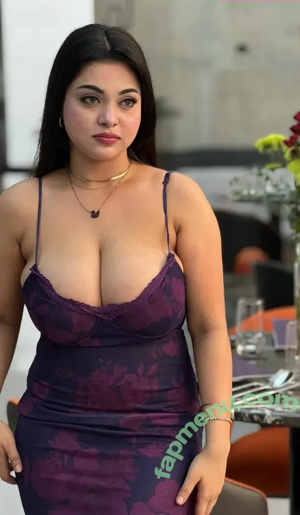 mumtahinaaa_ nude photo #0080 (mumtahinaaa_)