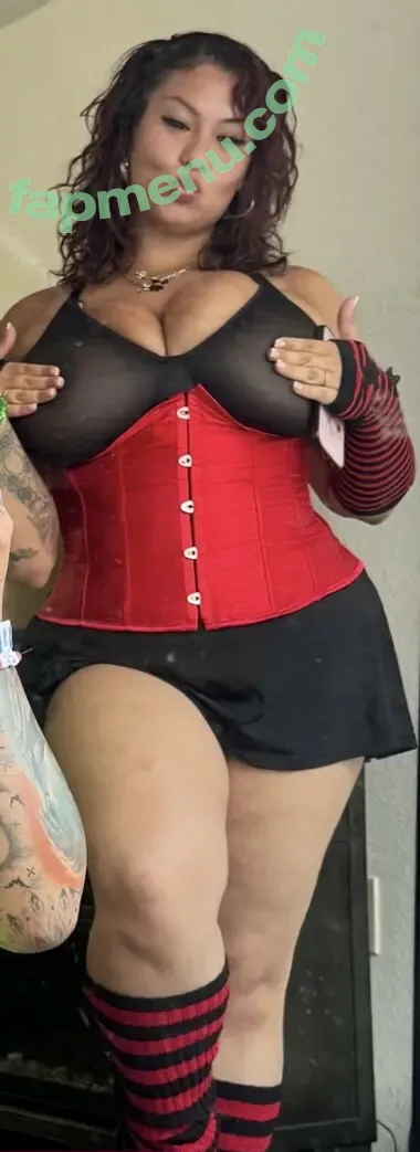 Munchi444 nude photo #0020 (munchies / primxcci)