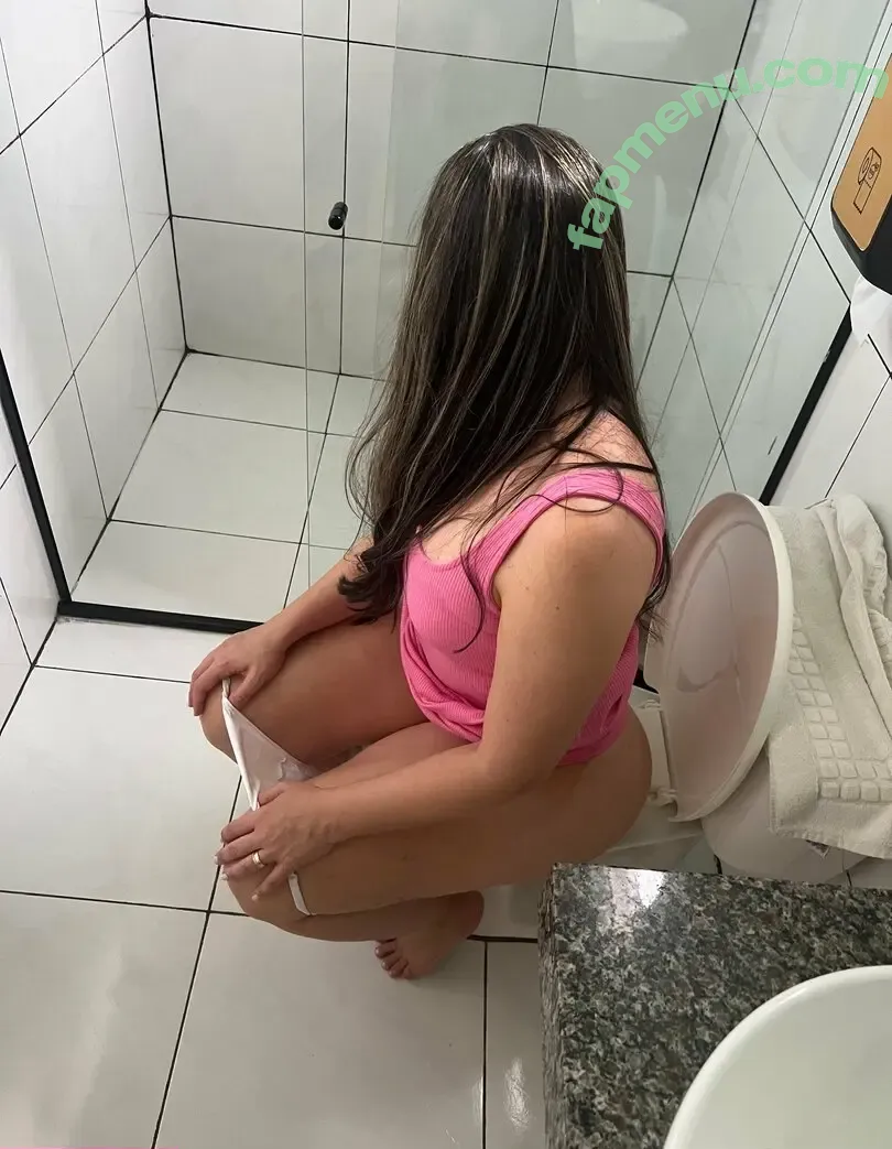 mundocuckoldoficial nude photo #0068 (mundocuckoldoficial)