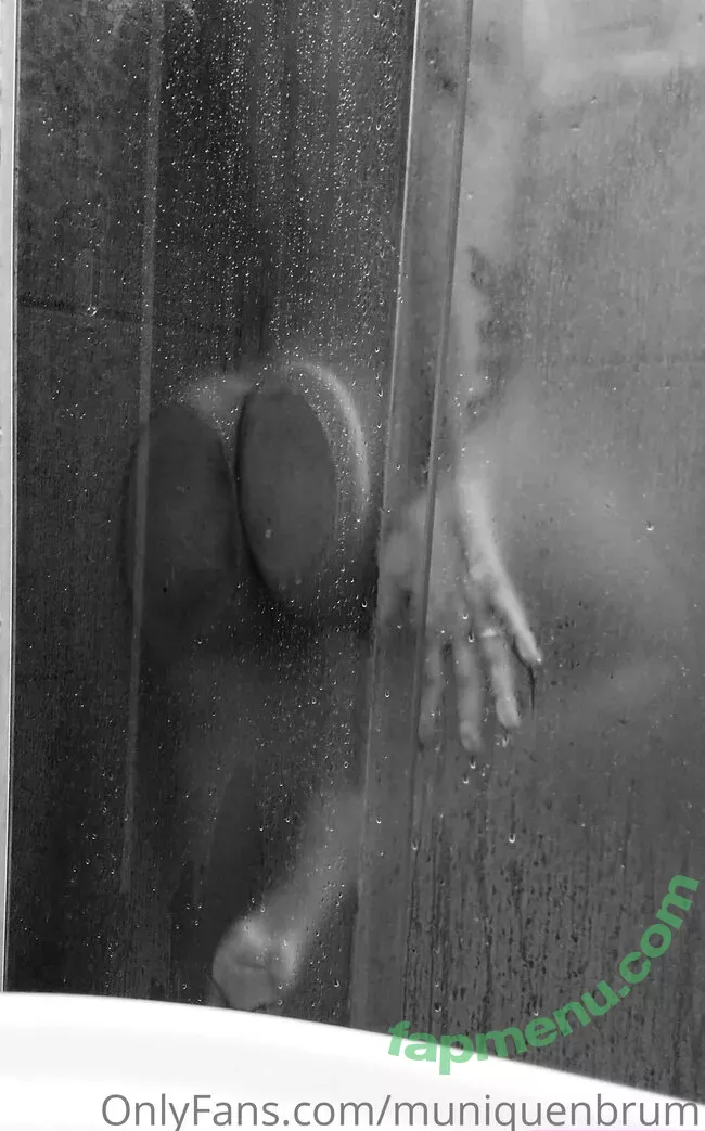 Munique Brum nude photo #0043 (muniquenbrum / nbrum)