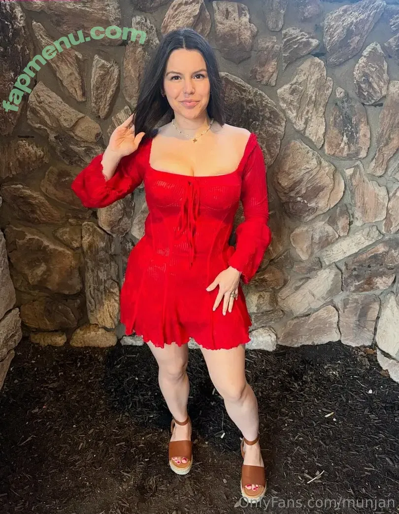 munjan nude photo #0084 (munjanofficial)