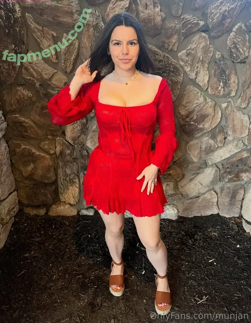 munjan nude photo #0094 (munjanofficial)