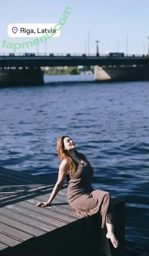 Munmun Dutta / mmoonstar nude photo #0010