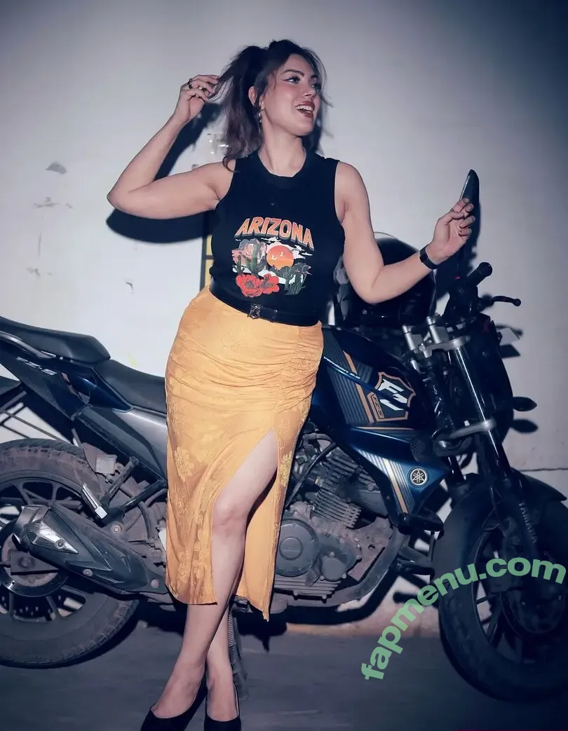 Munmun Dutta nude photo #0066 (mmoonstar)