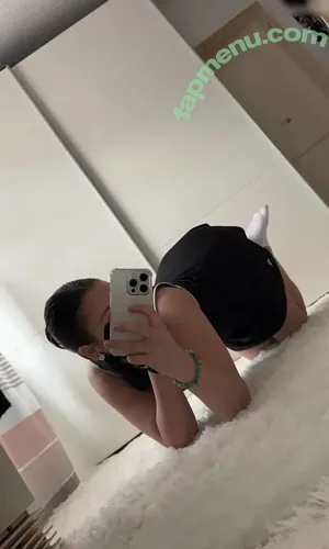 nude photo #0009
