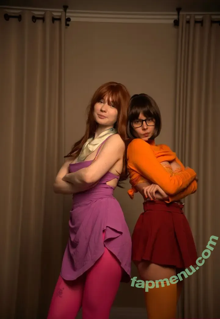 Murmuriel nude photo #0410 (murkameow / murmuriell / murrielkoruma)