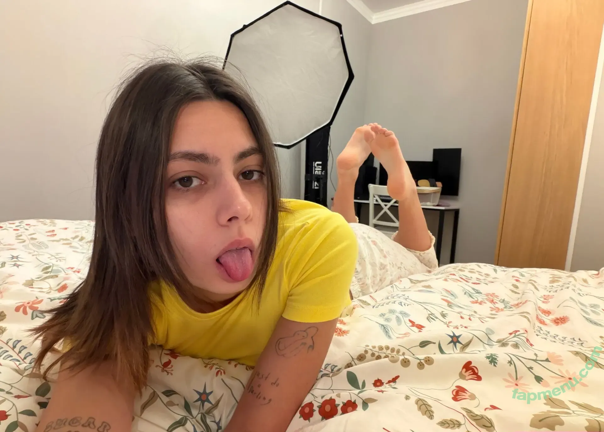 Murmuriel nude photo #0515 (murkameow / murmuriell / murrielkoruma)