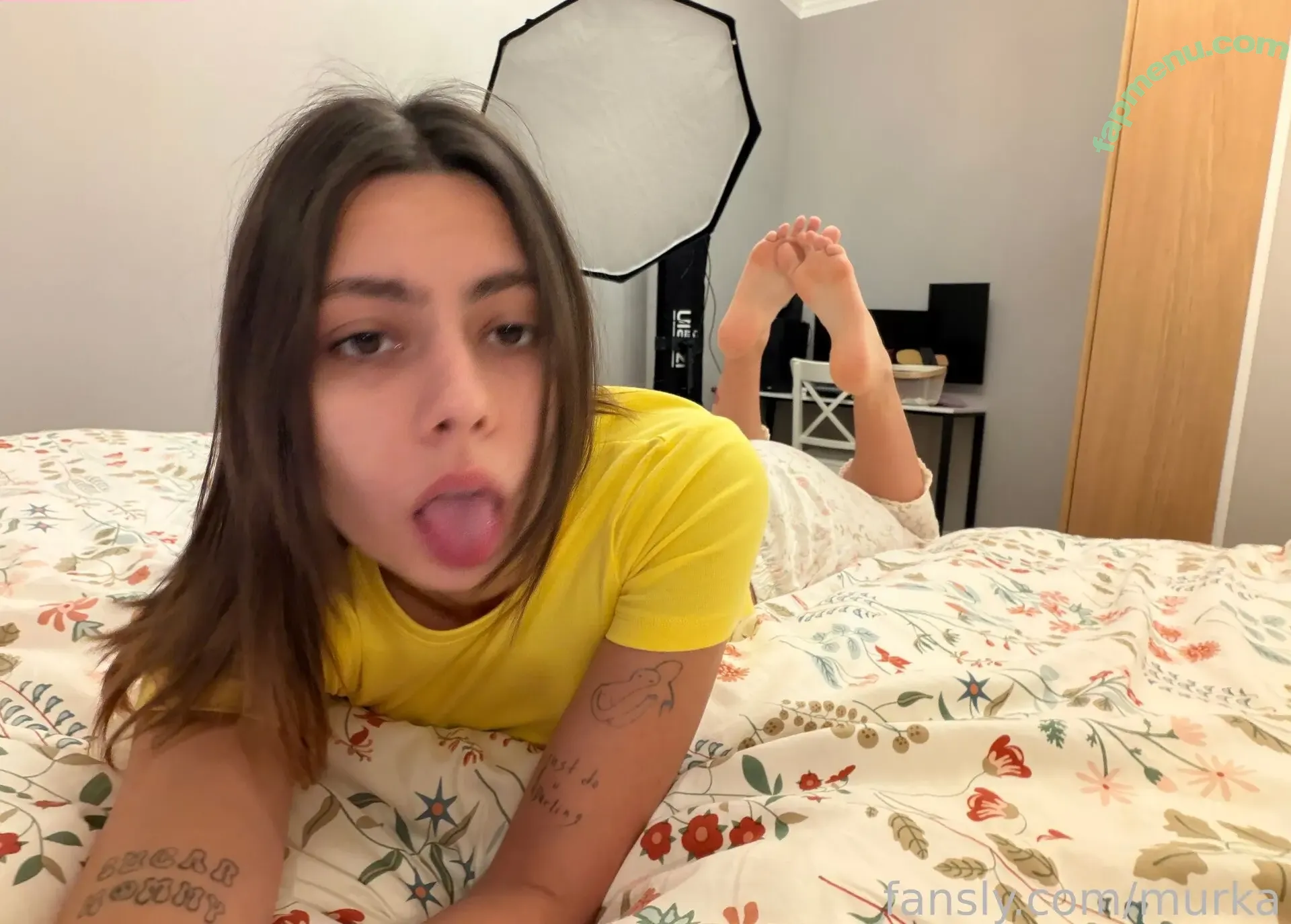 Murmuriel nude photo #0516 (murkameow / murmuriell / murrielkoruma)