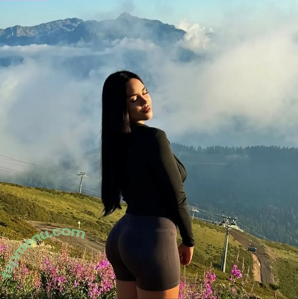 Murzitrixx nude photo #0018 (erotiger / milanaband / missss_kiss / unicorn_bb)