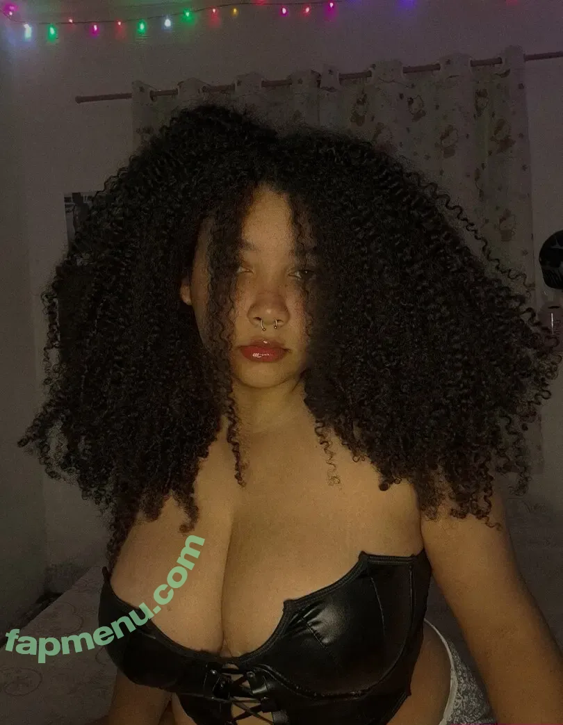 musaveryhumilde nude photo #0013 (musaveryhumilde)