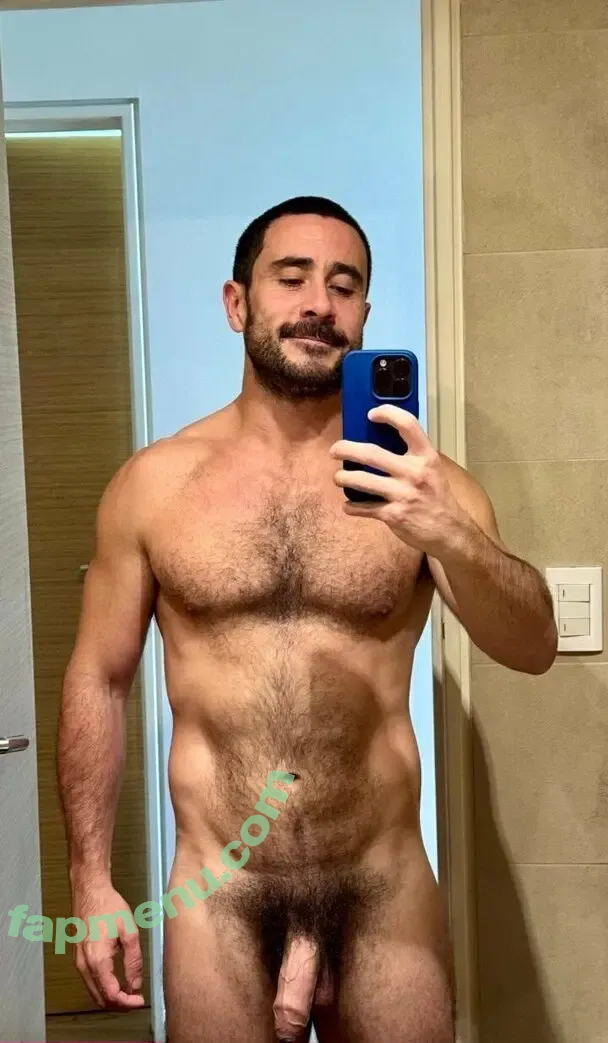 muscle_show nude photo #0019 (muscle_show01)