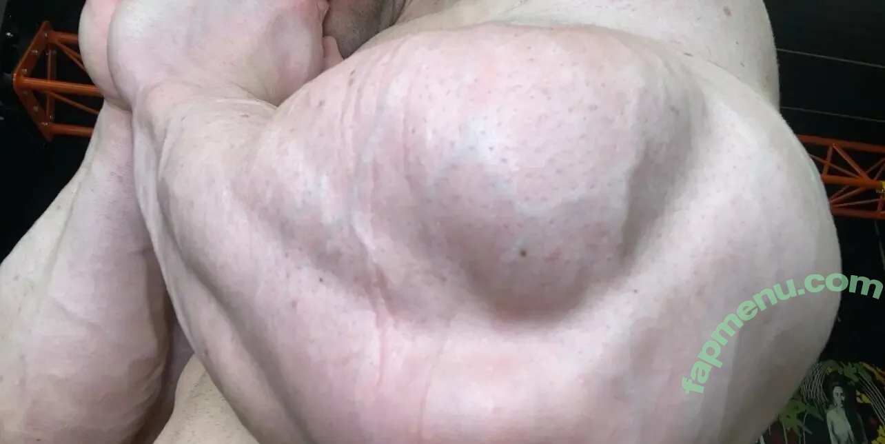 muscle_show nude photo #0122 (muscle_show01)