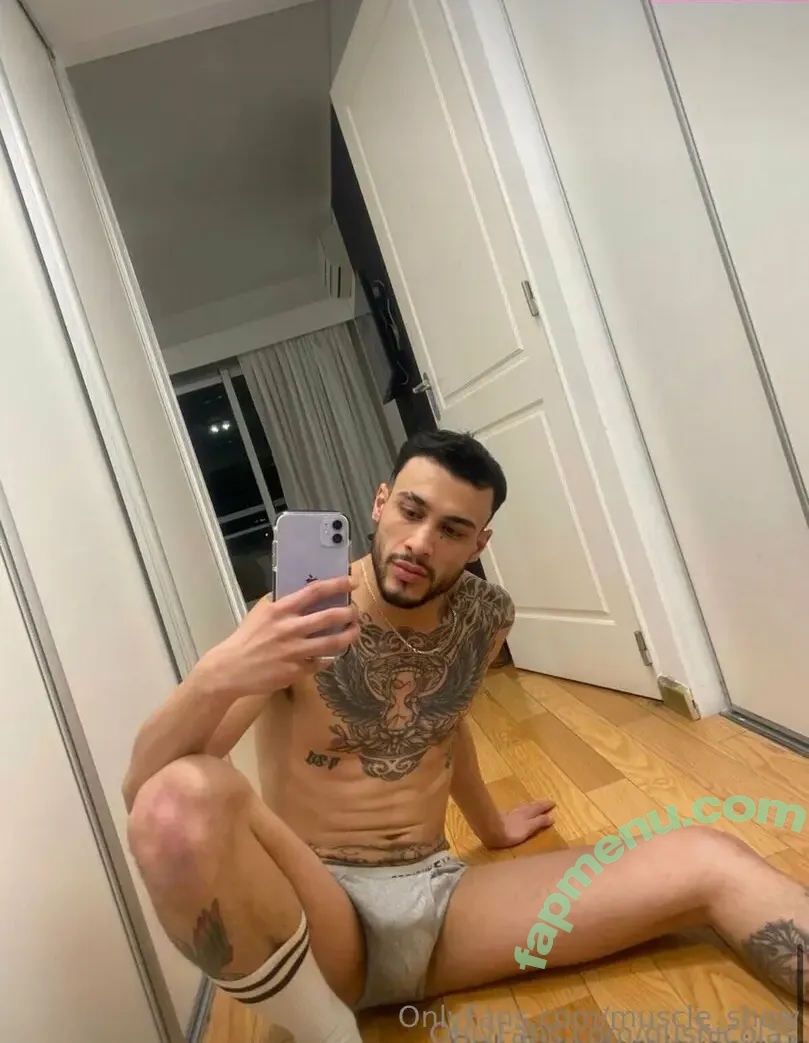 muscle_show nude photo #0150 (muscle_show01)