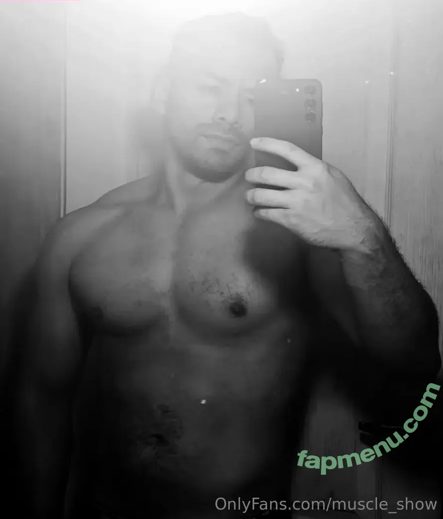muscle_show nude photo #0207 (muscle_show01)