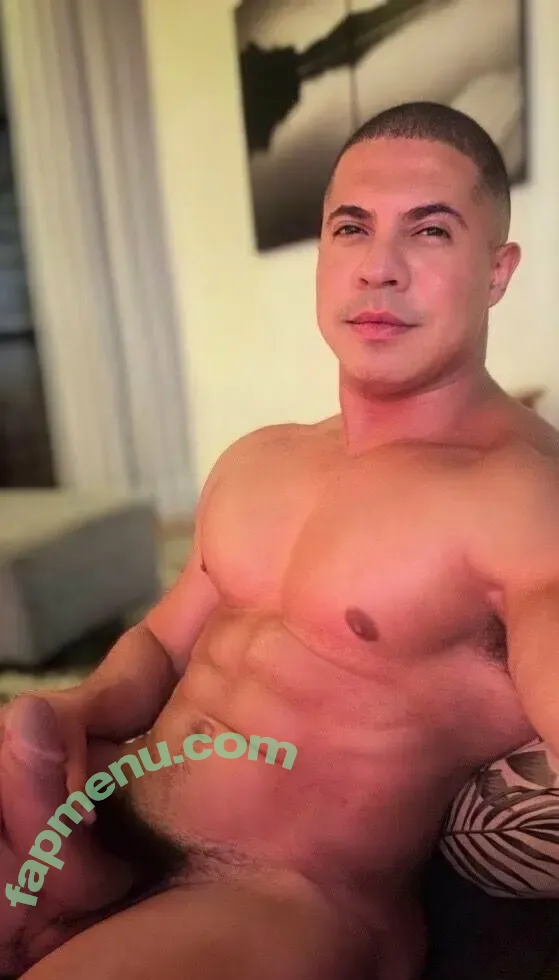 muscle_show nude photo #0223 (muscle_show01)