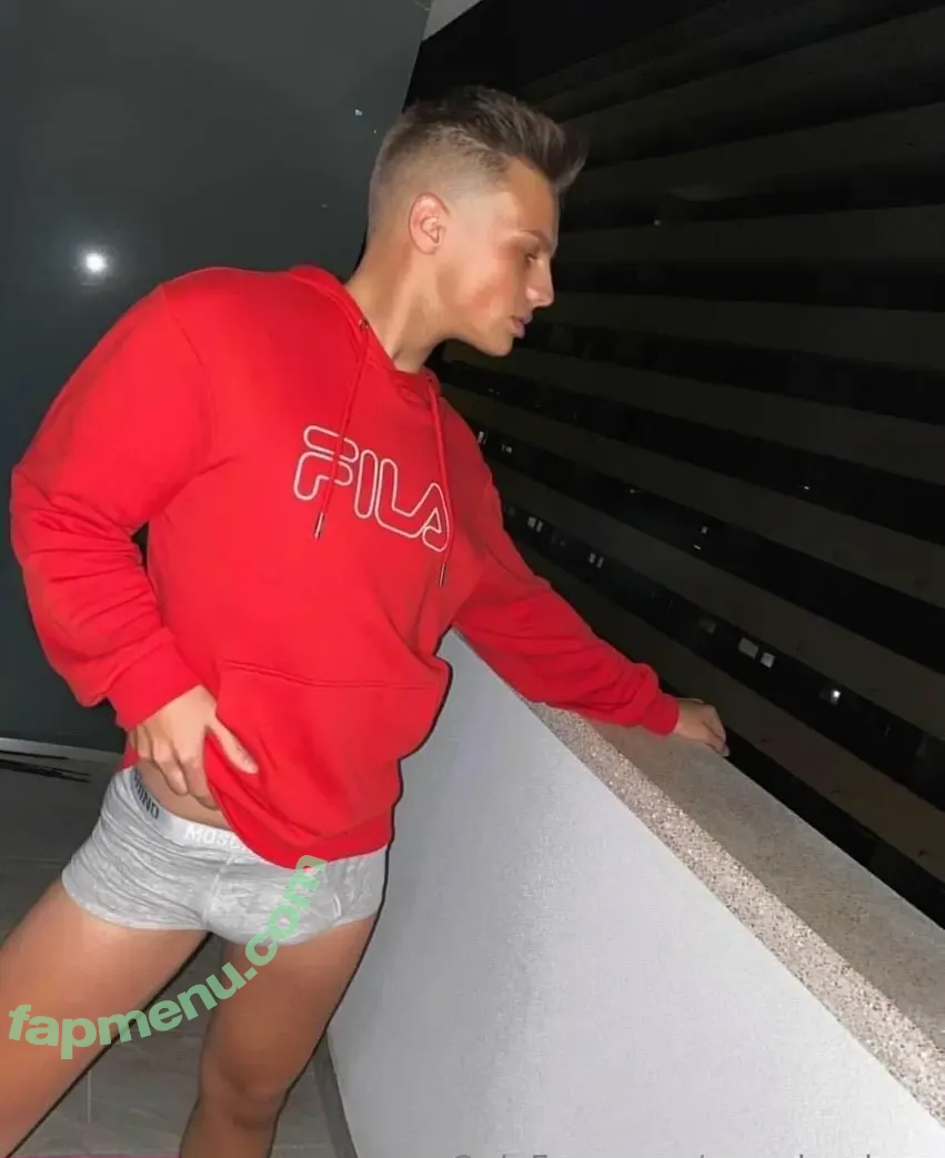 muscle_show nude photo #0247 (muscle_show01)