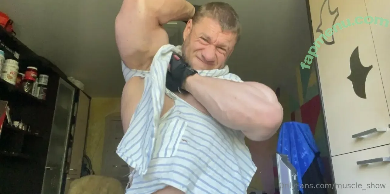 muscle_show nude photo #0322 (muscle_show01)
