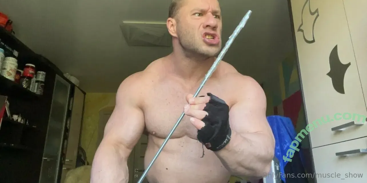 muscle_show nude photo #0327 (muscle_show01)