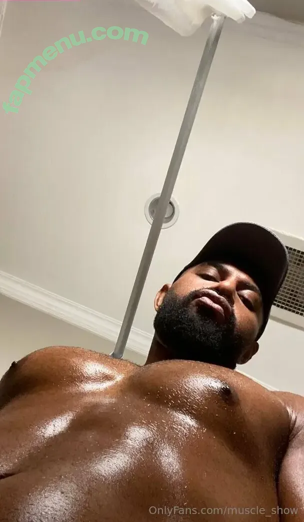 muscle_show nude photo #0335 (muscle_show01)