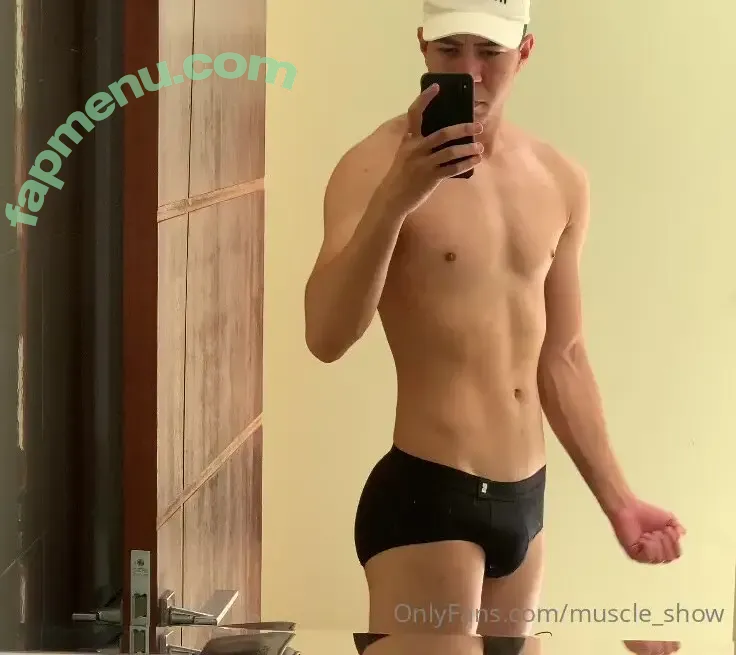 muscle_show nude photo #0354 (muscle_show01)