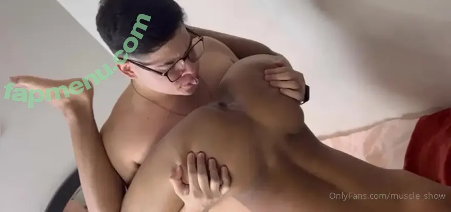 muscle_show nude photo #0358 (muscle_show01)