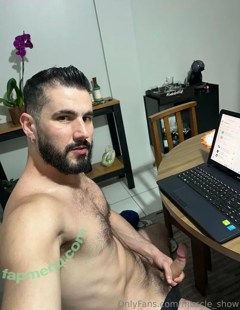 muscle_show nude photo #0482 (muscle_show01)