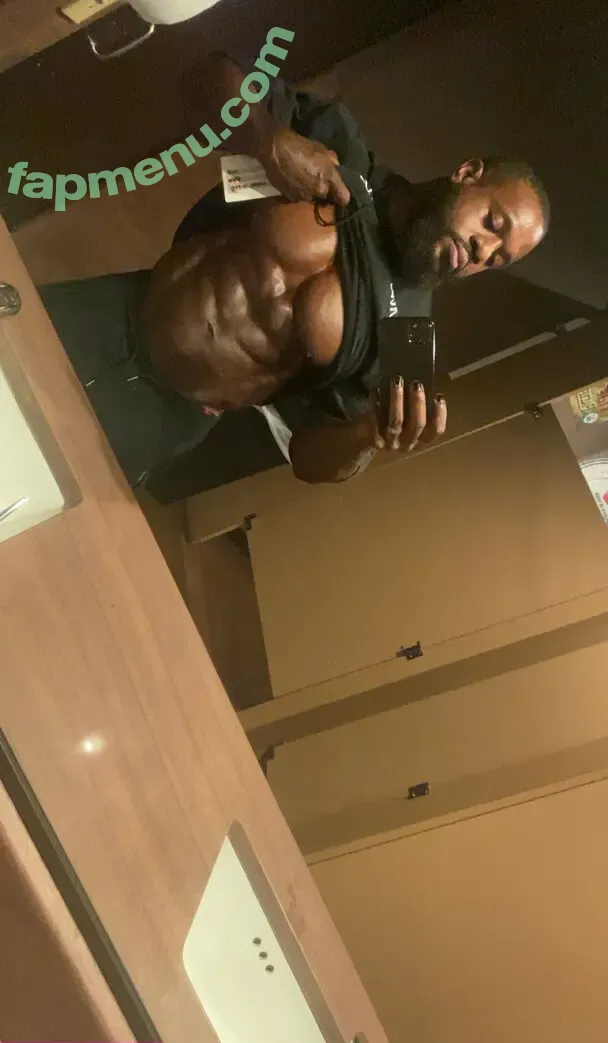 muscleking1 nude photo #0028 (muscleking.1)