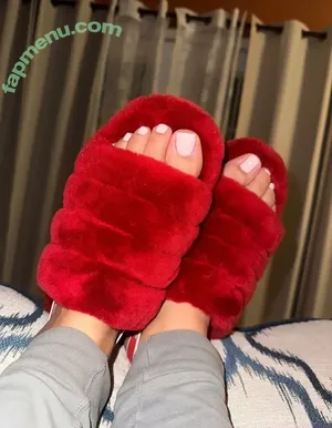  nude photo #0004