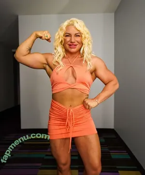 musclemarilyn nude photo #0061