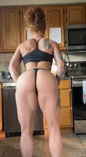 musclemommmmy / Teresa H / musclemommiez / musclemommy2 nude photo #0010