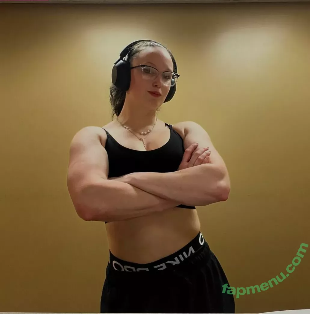 MuscleMommy002 nude photo #0088 (ellie_isom02 / musclemommy02)