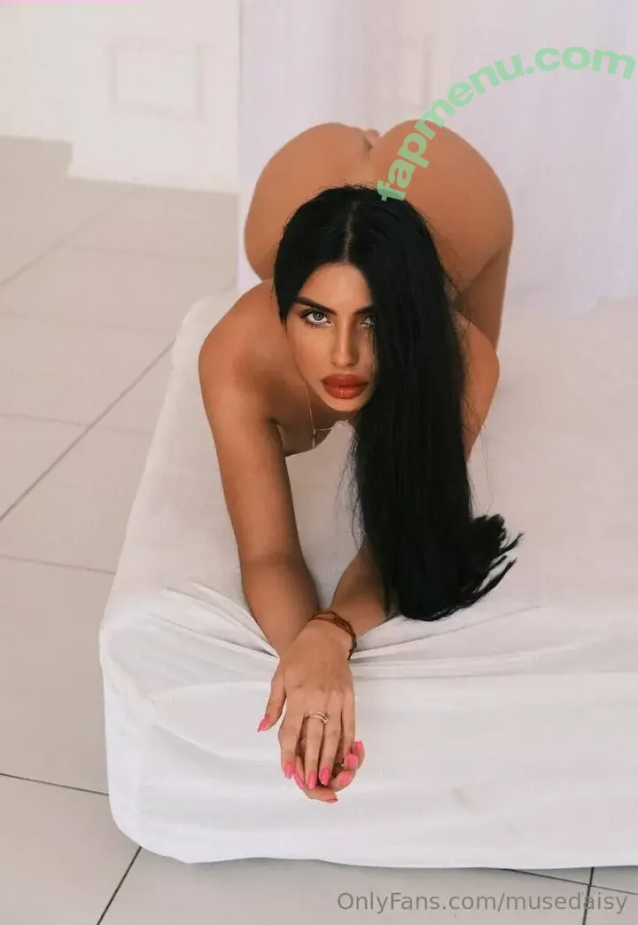 musedaisy nude photo #0032 (muse.daisyy)