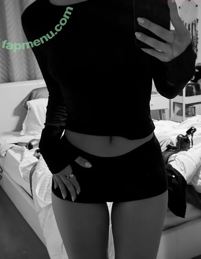 museinlace nude photo #0016 (museingear / quentindessaucy)