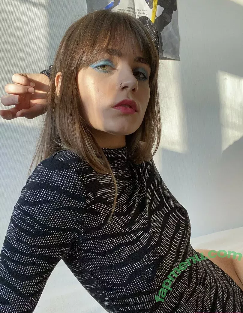 musemaria nude photo #0016 (siriusbluemary)
