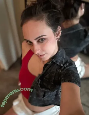 musemegara / musemogul nude photo #0294
